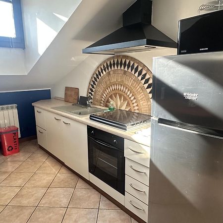 Appartamento Attico In Corsico Esterno foto