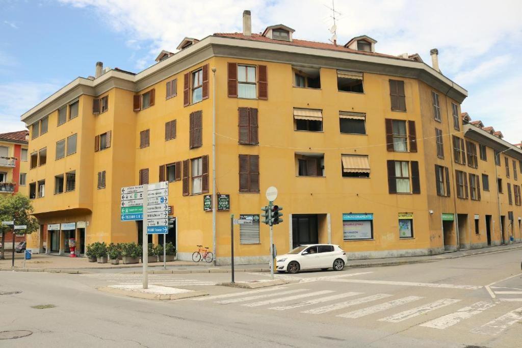 Appartamento Attico In Corsico Esterno foto