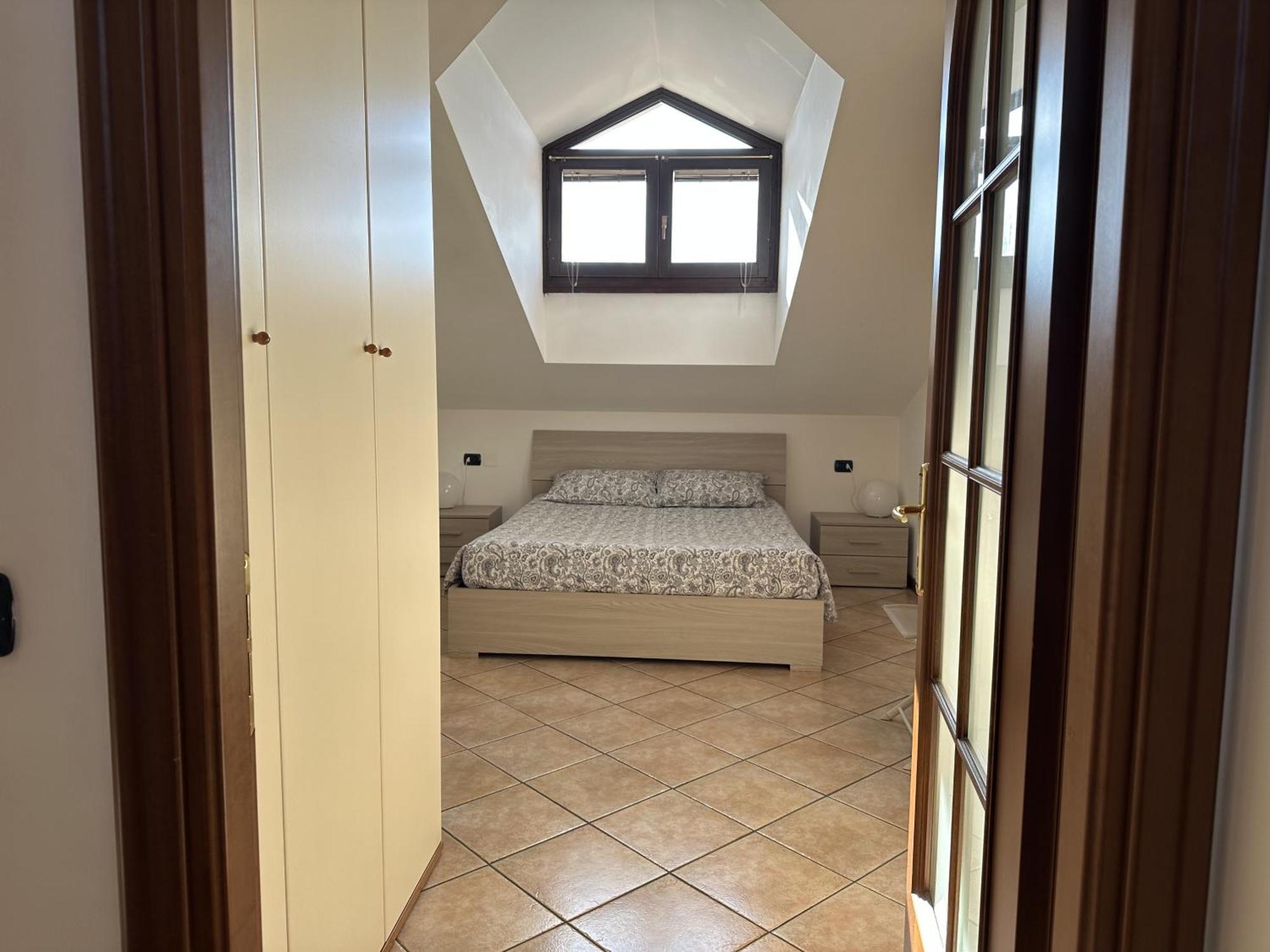Appartamento Attico In Corsico Esterno foto